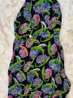 Maxi Dress with Vibrant Floral Print - Black Multi